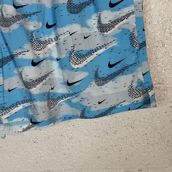 Nike Men's Flock Logo-Print 5" Swim Trunks - Aquarius Blue XXL (May run small) - Picture 2 of 7